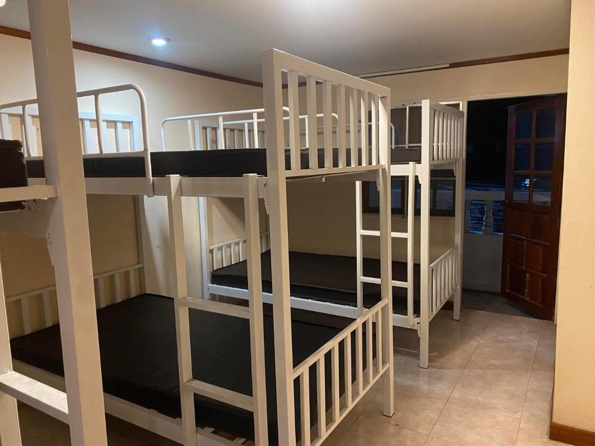 شيانغ ماي Nearthepark Backpack Hostel 2 المظهر الخارجي الصورة
